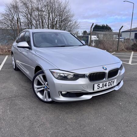 BMW 3 SERIES 3.0 330d Luxury Saloon