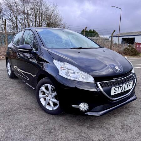 PEUGEOT 208 1.2 VTi Active