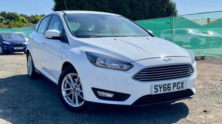 FORD FOCUS 1.0 T EcoBoost Zetec